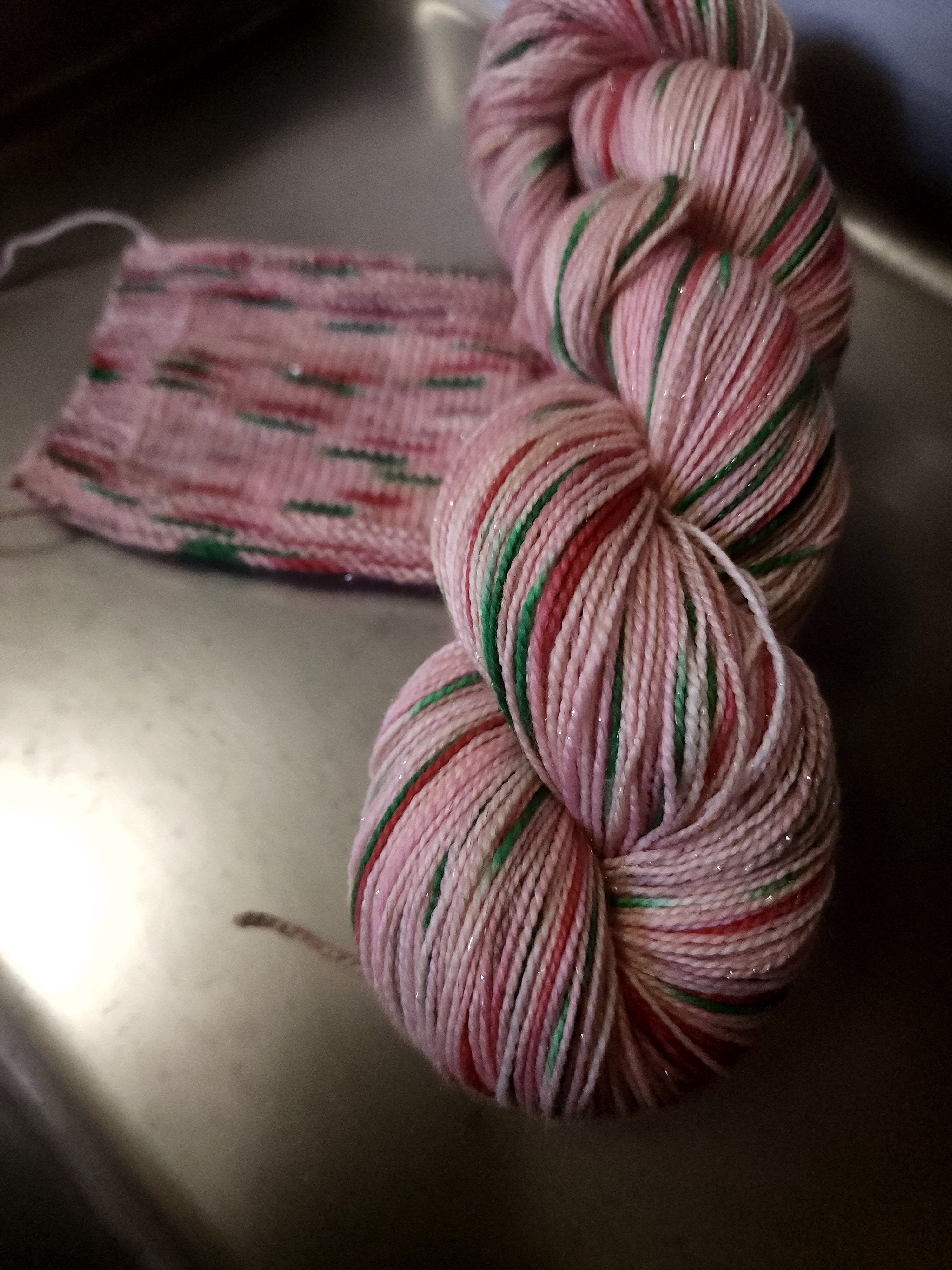 Pinkmas '25 – AwenyddYarnandFiber